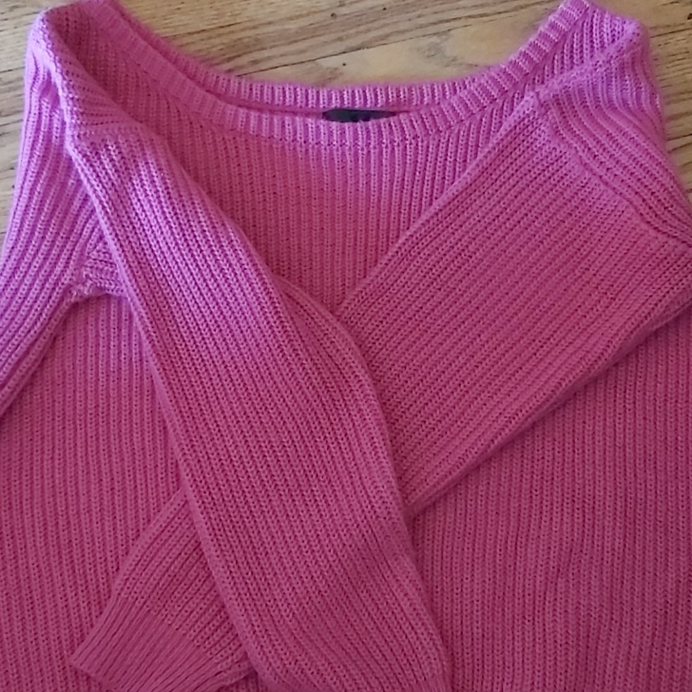 Fushica off shoulder shaker rib sweater. NWOT